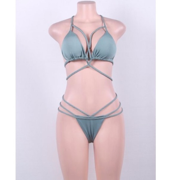 🍾SUMMER 17 CAGE BIKINI🍾 - Picture 3 of 5