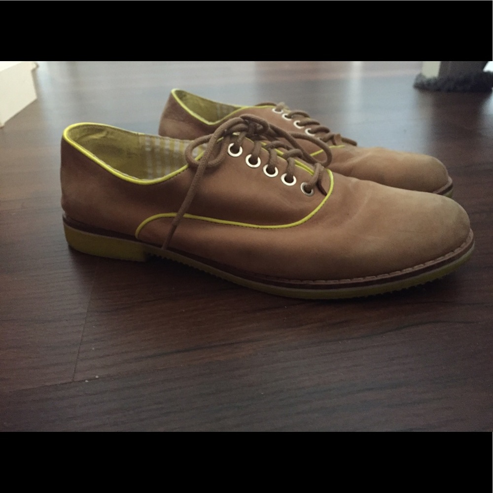 TOMMY very cute preppy shoes!!