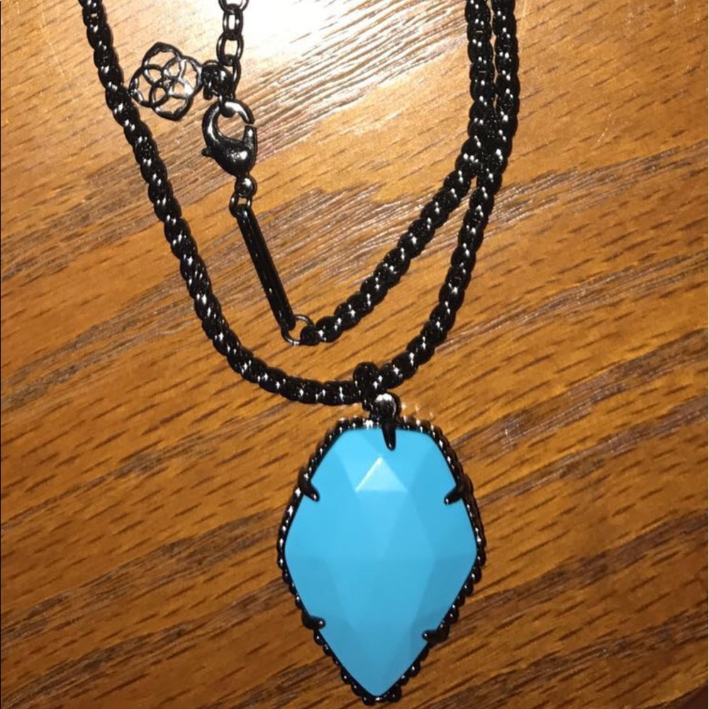 🚫Sold🚫Gunmetal/Turquoise Corla