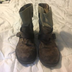 Roxy low boots