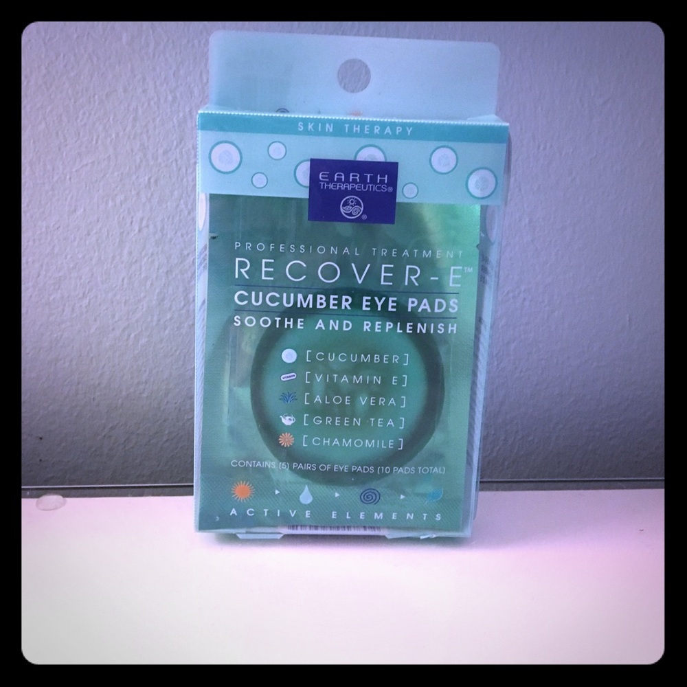 Cucumber eye pads