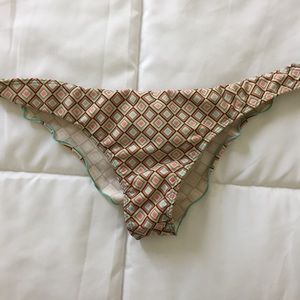Posh Pua Niu Bottom Medium