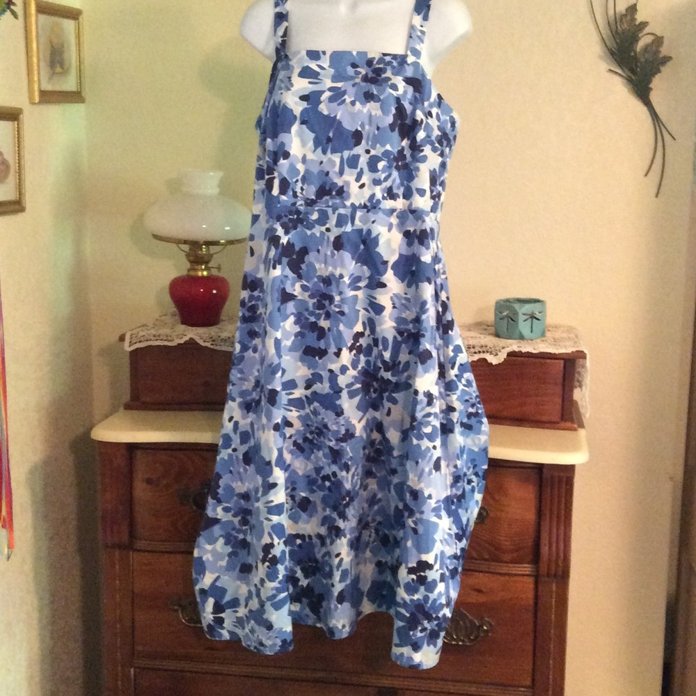 Super cute dress