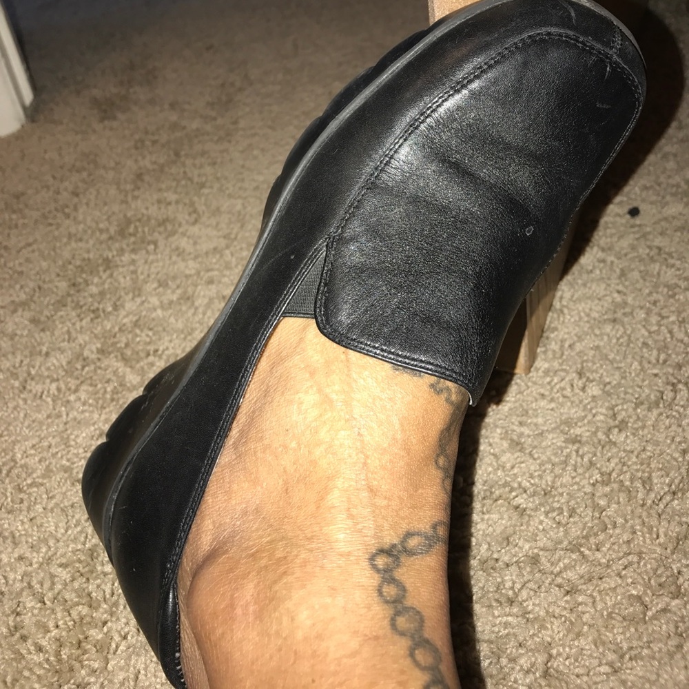 Black shoes