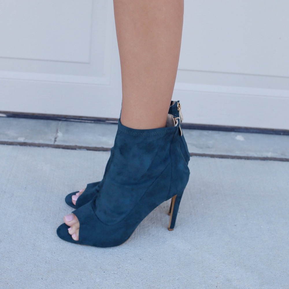Velvet Peep Toe Peep Toe Booties - Picture 3 of 6