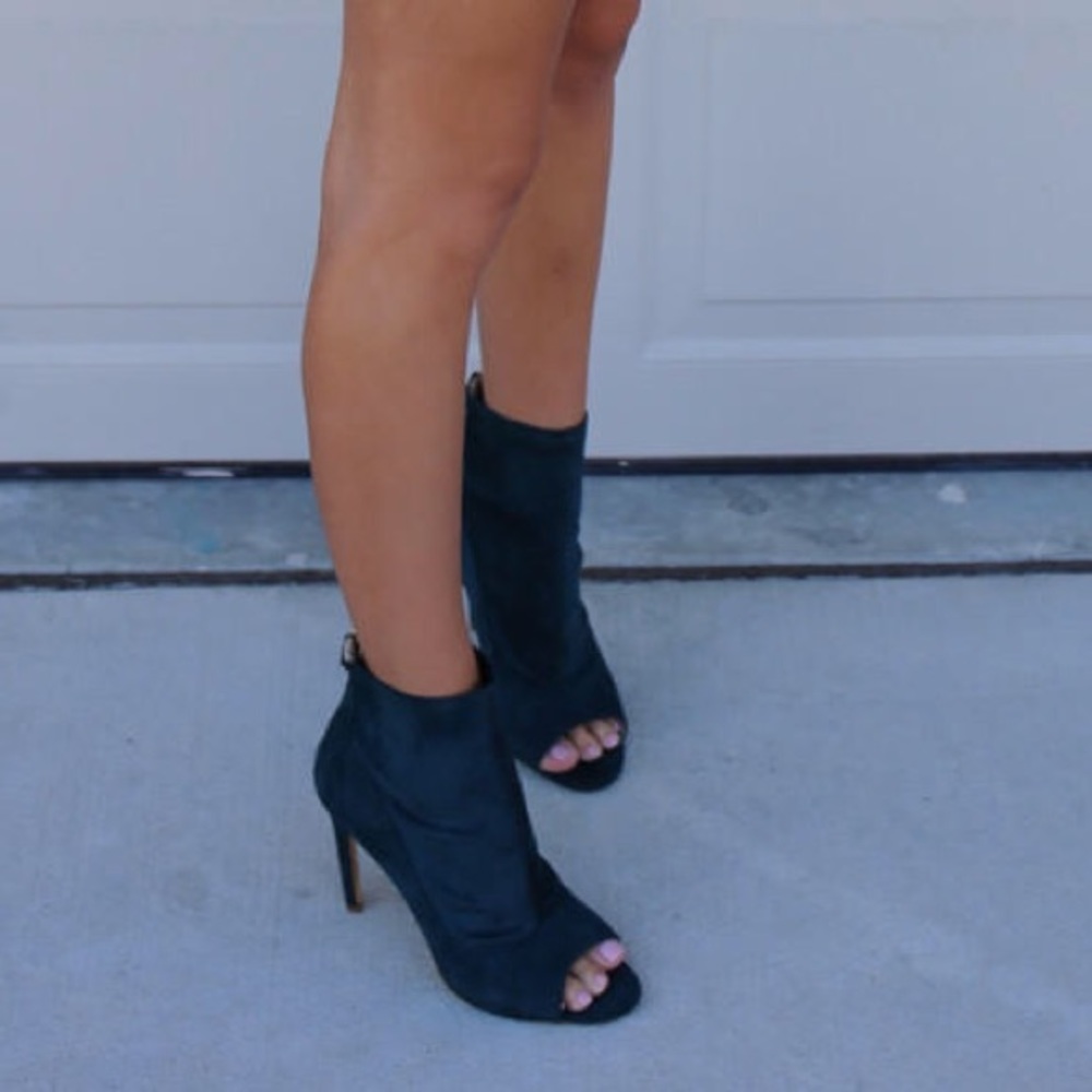 Velvet Peep Toe Peep Toe Booties - Picture 2 of 6
