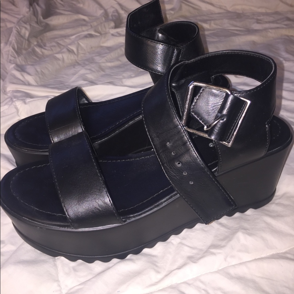 Soda Magali Women's Platform Sandals