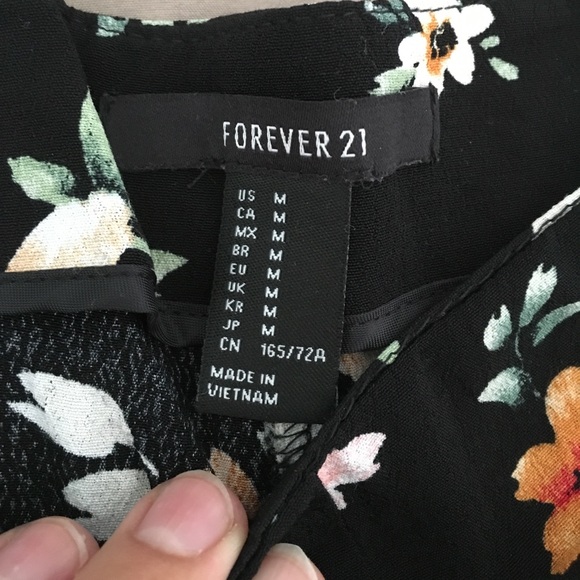 Floral high waisted shorts - Picture 3 of 4