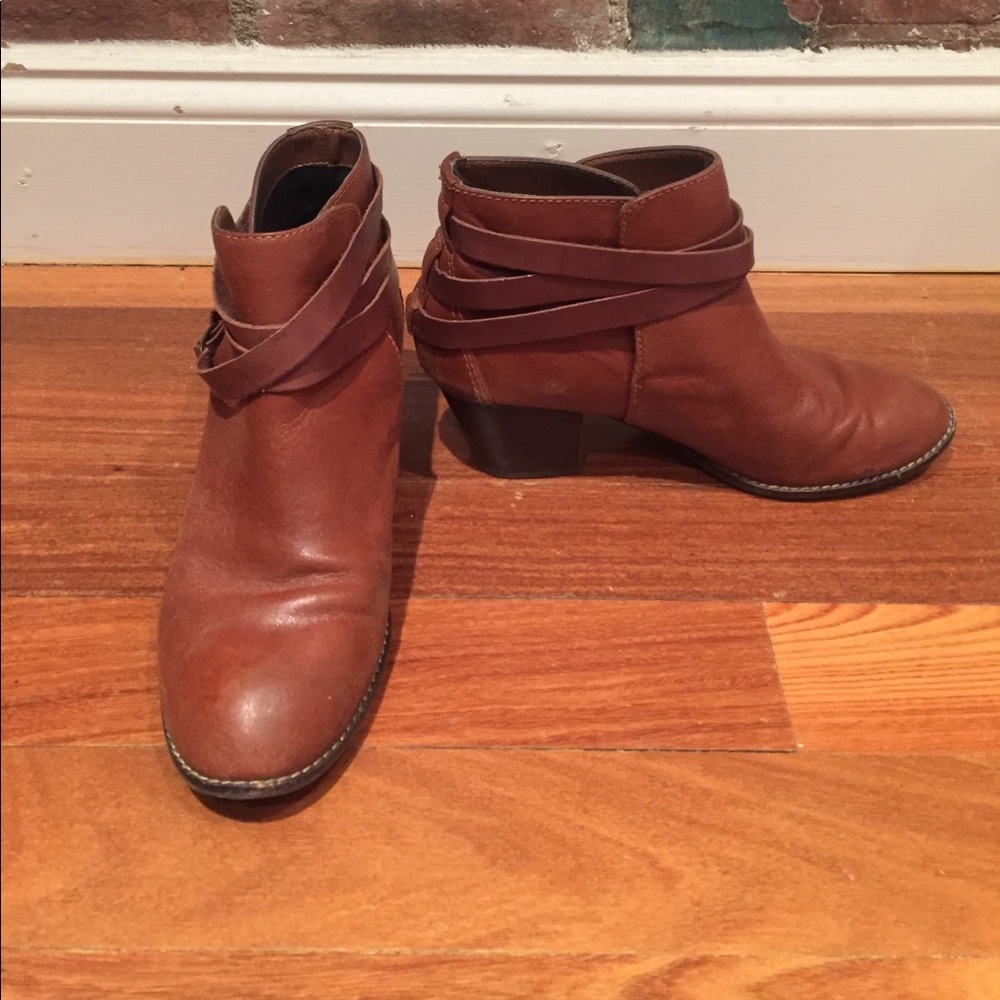 Dolce Vita Leather Ankle Booties