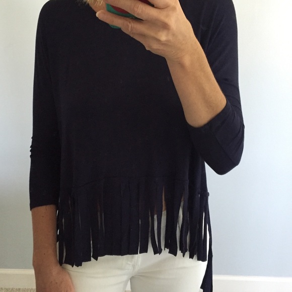 ❤️1 Small Left❤️Navy Blue Fringe Top - Picture 4 of 7
