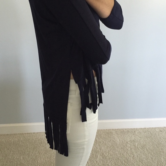 ❤️1 Small Left❤️Navy Blue Fringe Top - Picture 5 of 7
