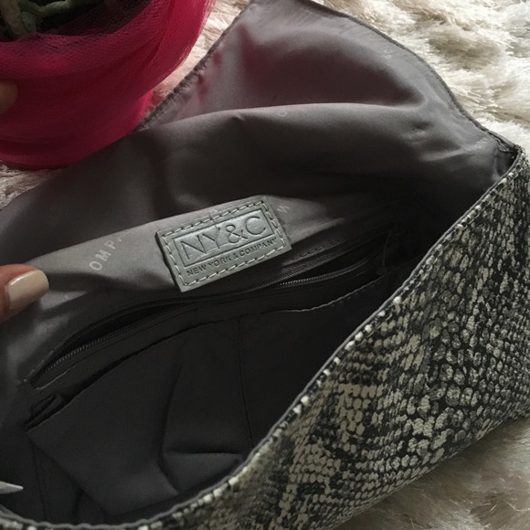 Patterned Clutch - Picture 2 of 2