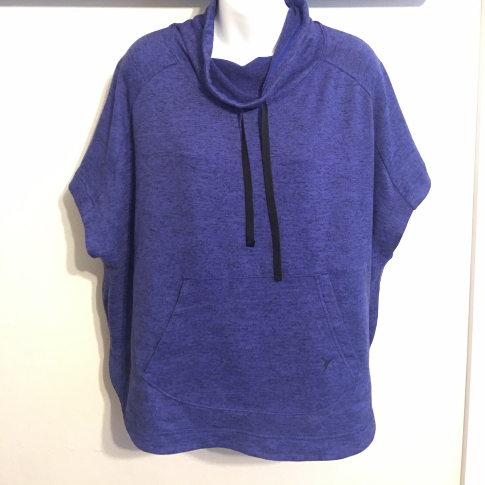 Short sleeve pull over