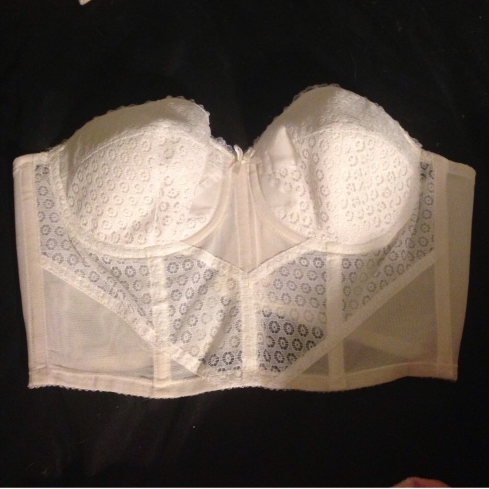 True vintage 1950/1960 bullet bra