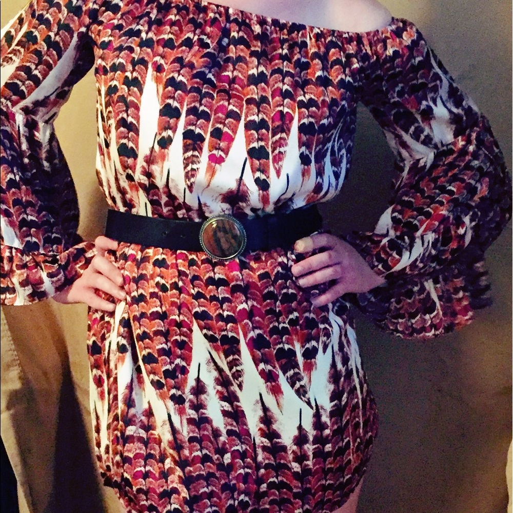 LIKE NEW Off the Shoulder Tunic Dress