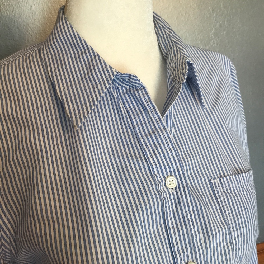 6 listings for $20! Gap Boyfriend Fit