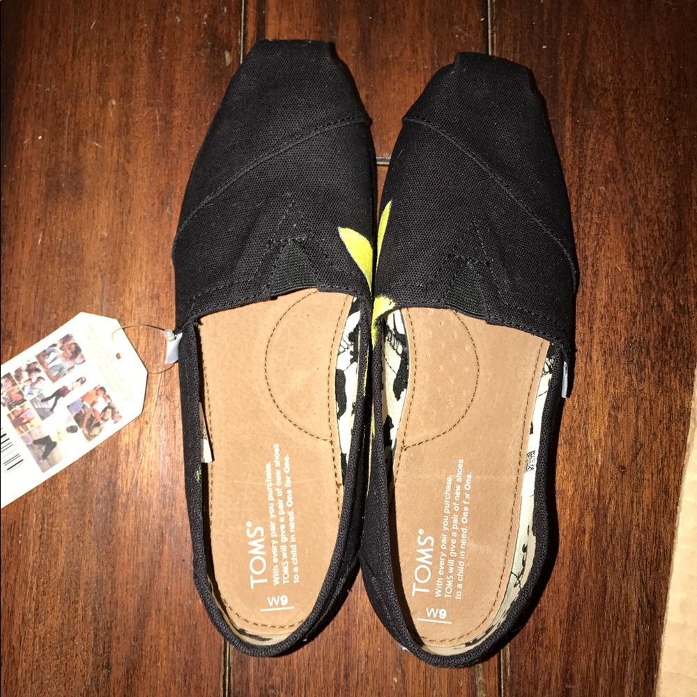 Toms hand painted sunflower slip ons