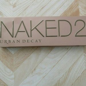 Urban decay naked 2 palette