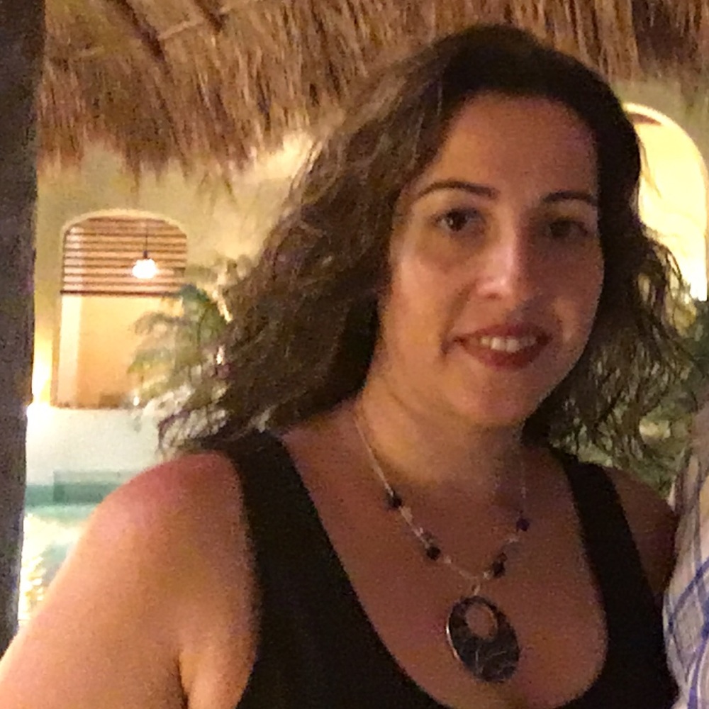 Meet your Posher, Christina