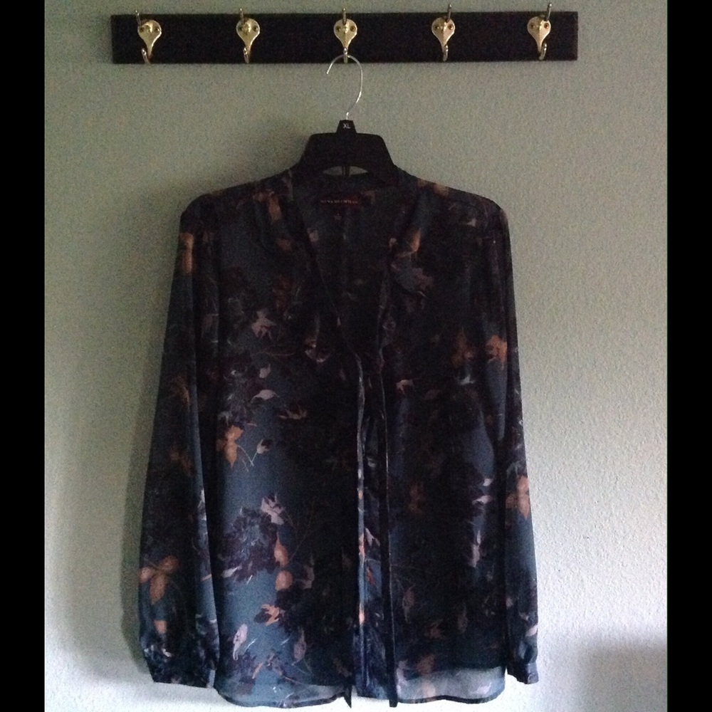 Floral turquoise blouse