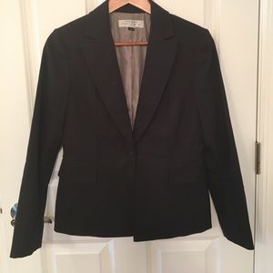 Tahari women's suit jacket