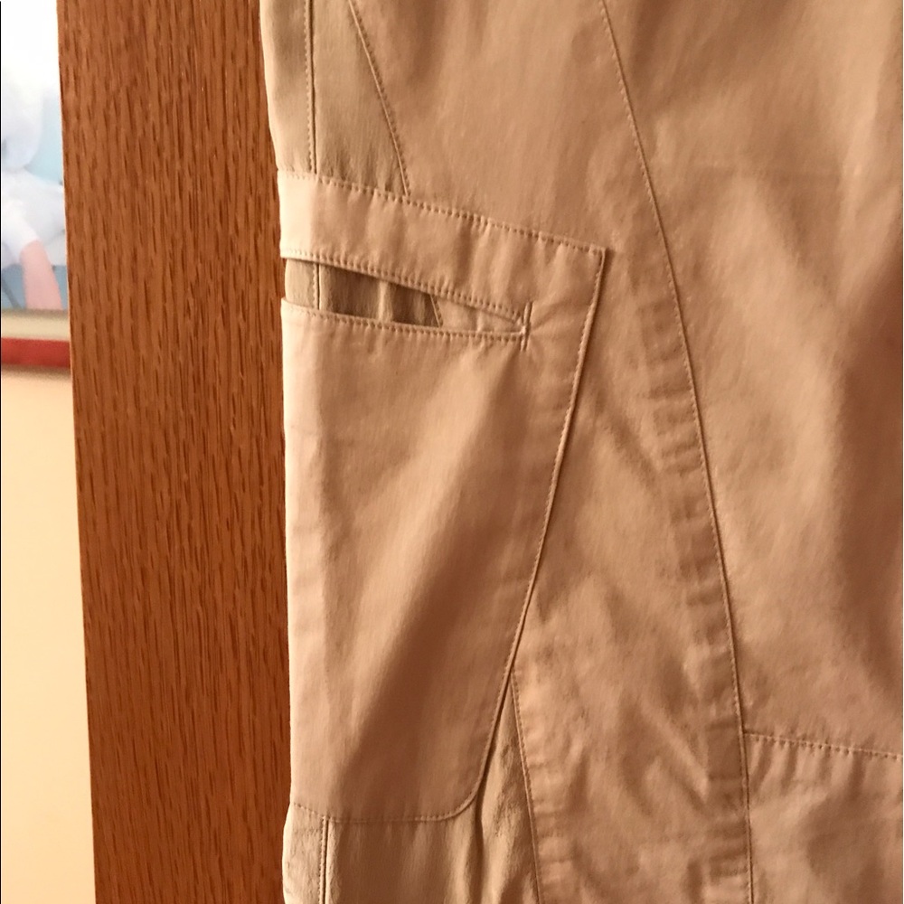 Cargo pants - Picture 3 of 3