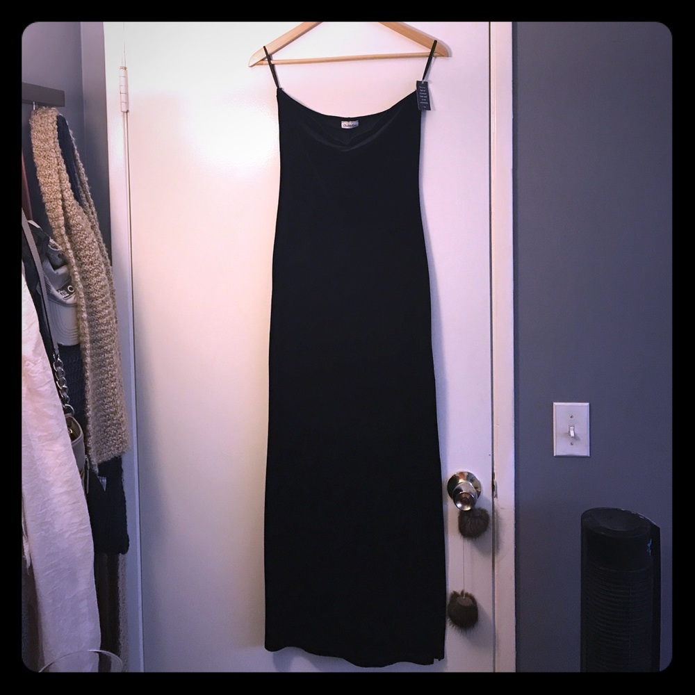 Black strapless dress with one side slit