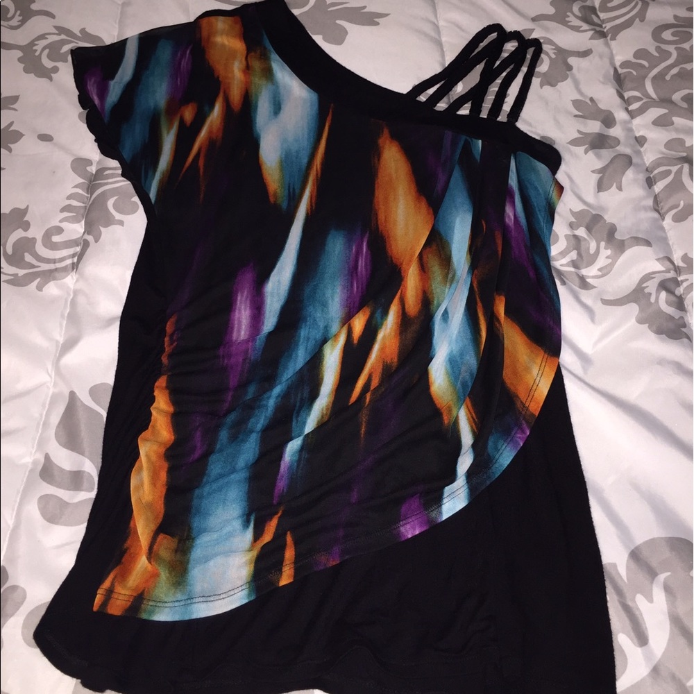 Final Sale. Studio Y from Maurices top with flames