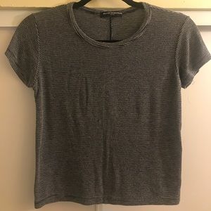 Brandy Melville t-shirt