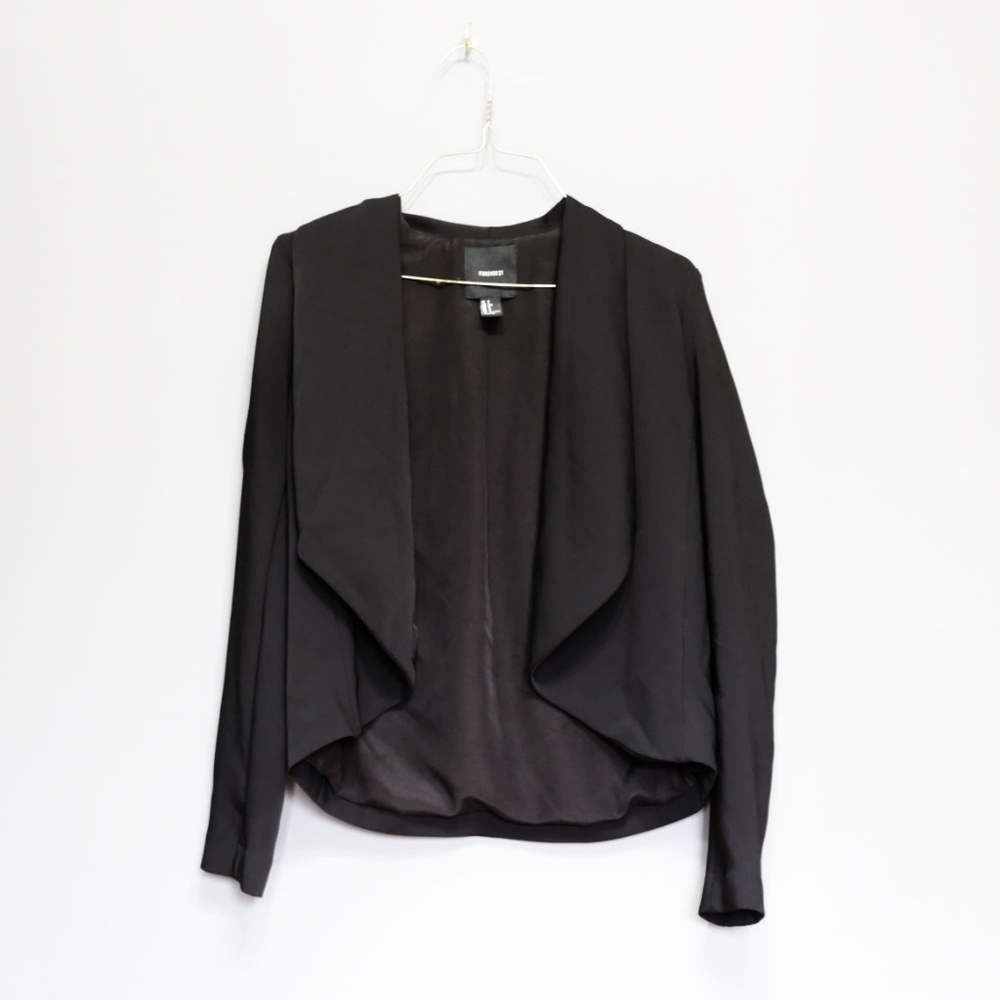 Black flowy blazer