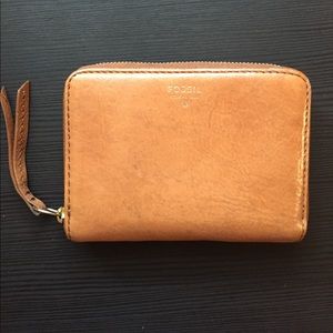 Fossil "Sydney" Multifunction Wallet in Camel