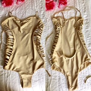 🌺Issa De Mar ivory Sanaa one piece swim suit 🌺