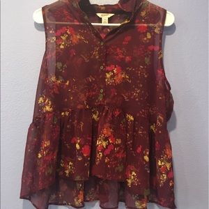 Arizona Jeans Co. top