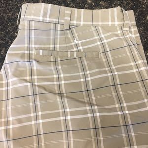 Men's golf shorts
