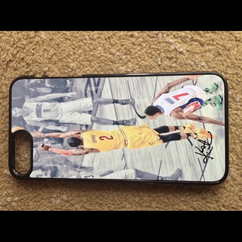 7 PLUS Kyrie Case