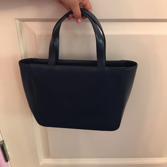 Purse - Picture 2 of 3