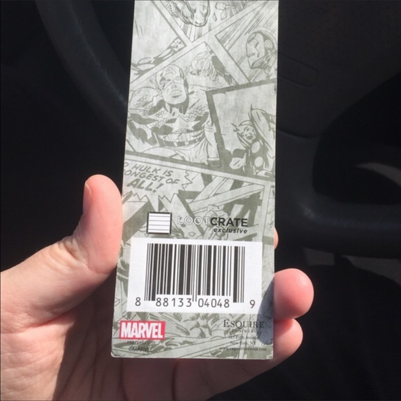 Marvel Loot Crate Shoe laces - Picture 2 of 3