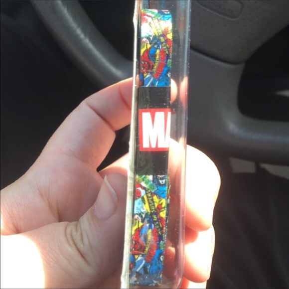 Marvel Loot Crate Shoe laces - Picture 3 of 3