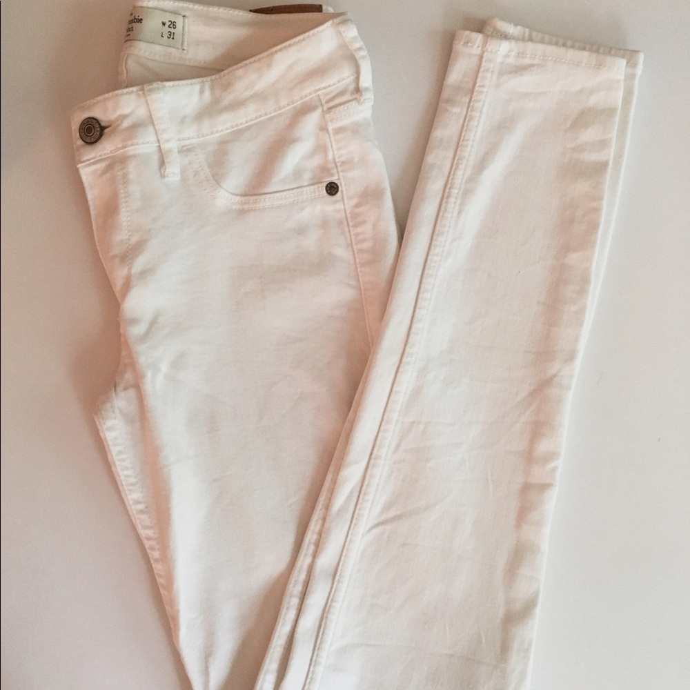 Abercrombie & Fitch White Jeggings