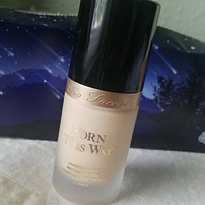 Too Faced Born This Way Foundation
