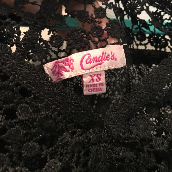 Blouse - Picture 2 of 3