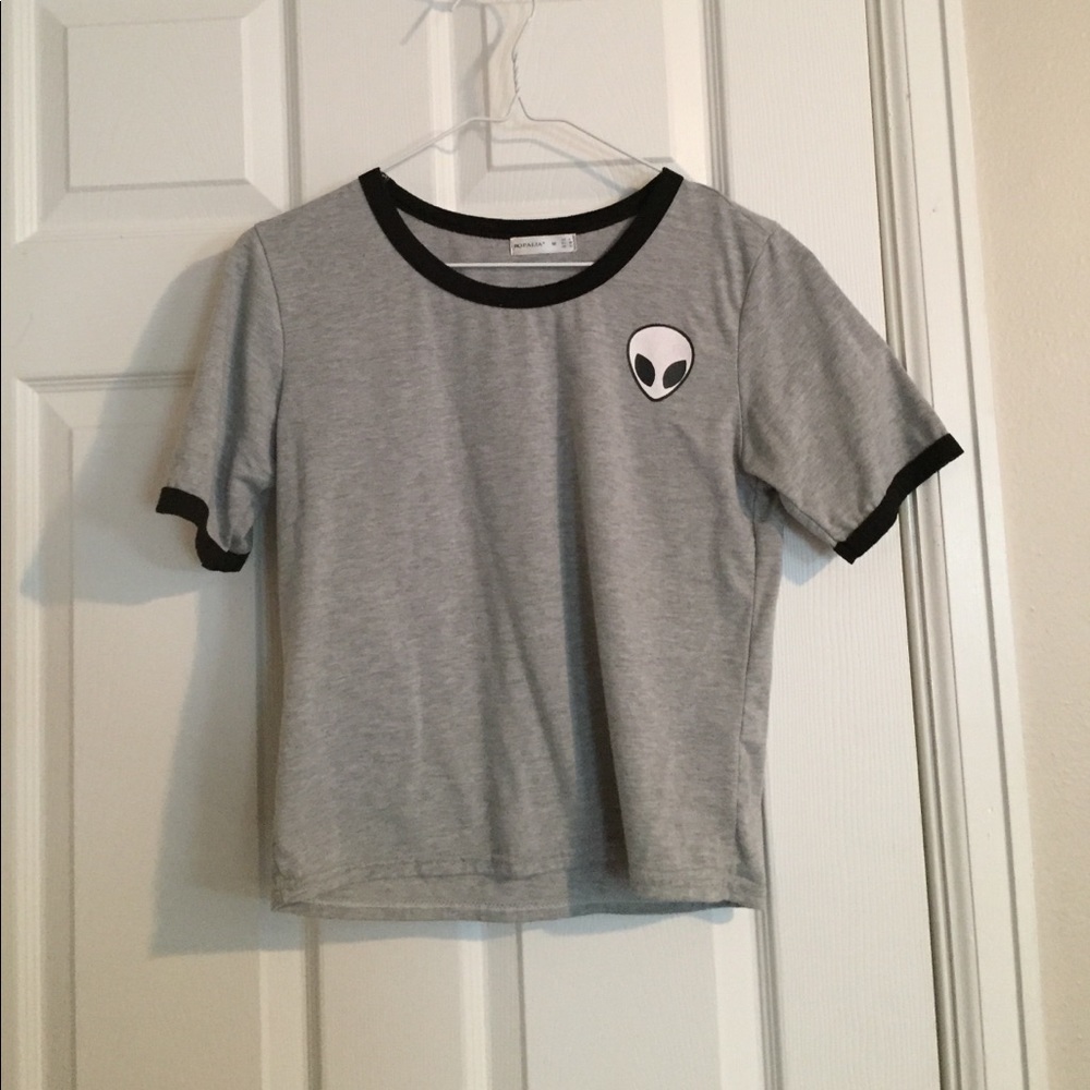 Alien crop top