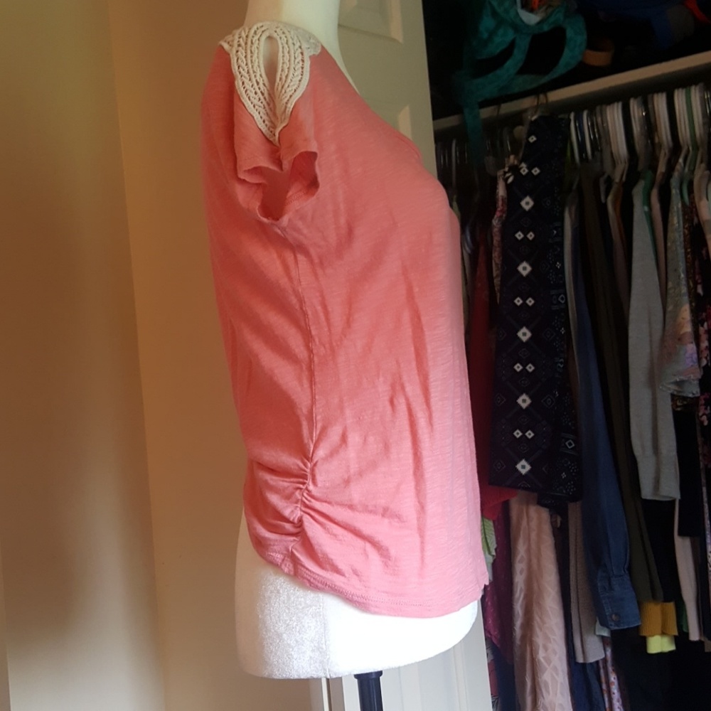 LC top - Picture 2 of 3
