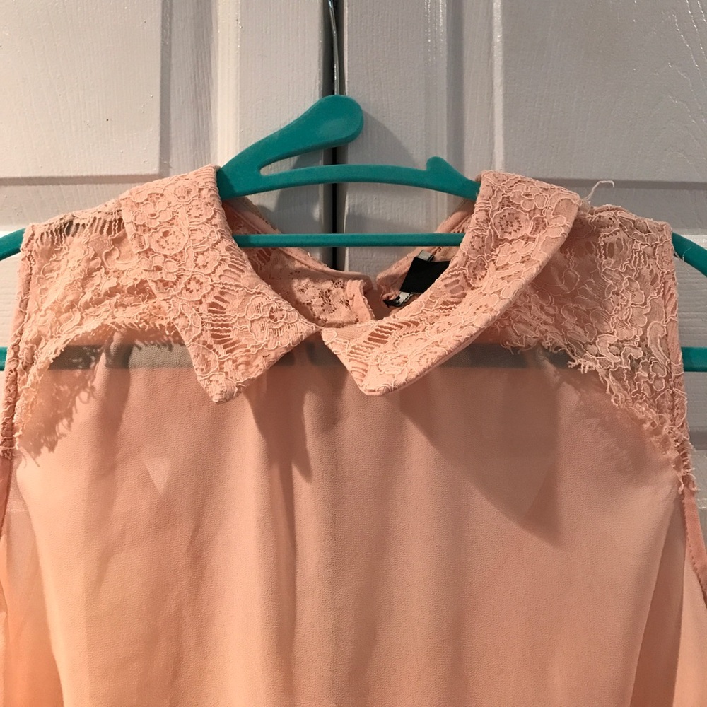 Blouse - Picture 2 of 4