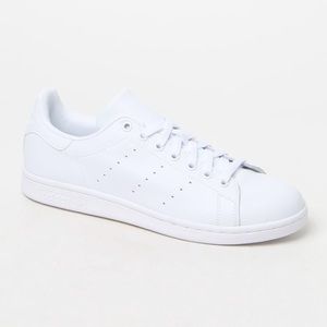 WHITE Stan Smith Adidas SIZE 6