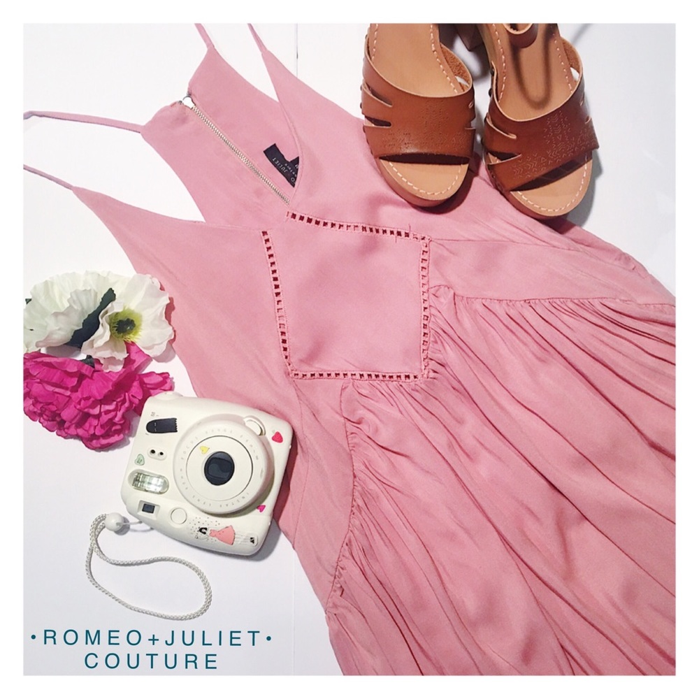 Romeo and Juliet Couture • Dress