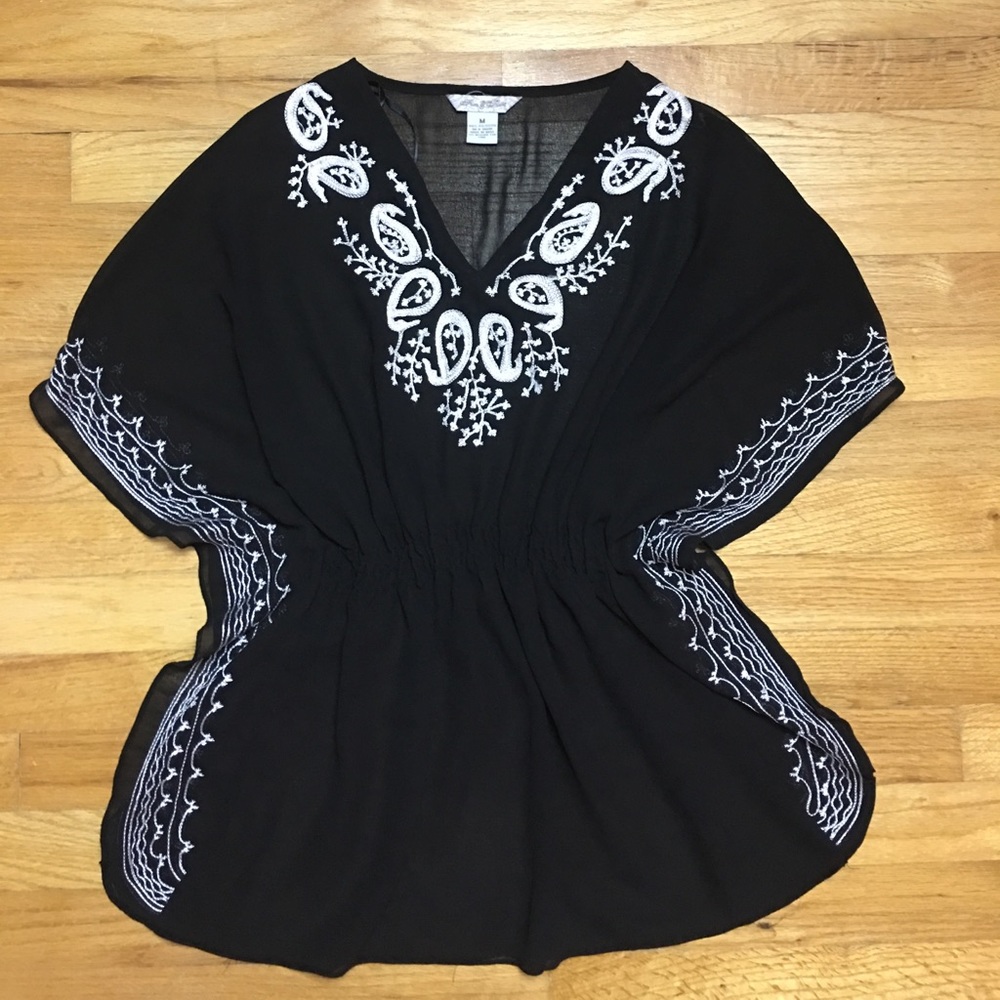 ⚜️Chiffon Black and White Top