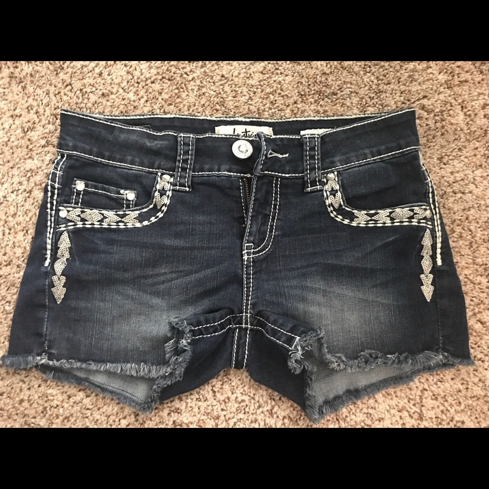 Daytrip Virgo Stretch Short-Size 27