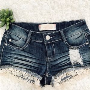 Denim shorts with lace