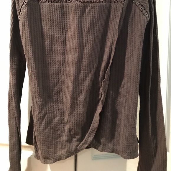 Top - Picture 3 of 3